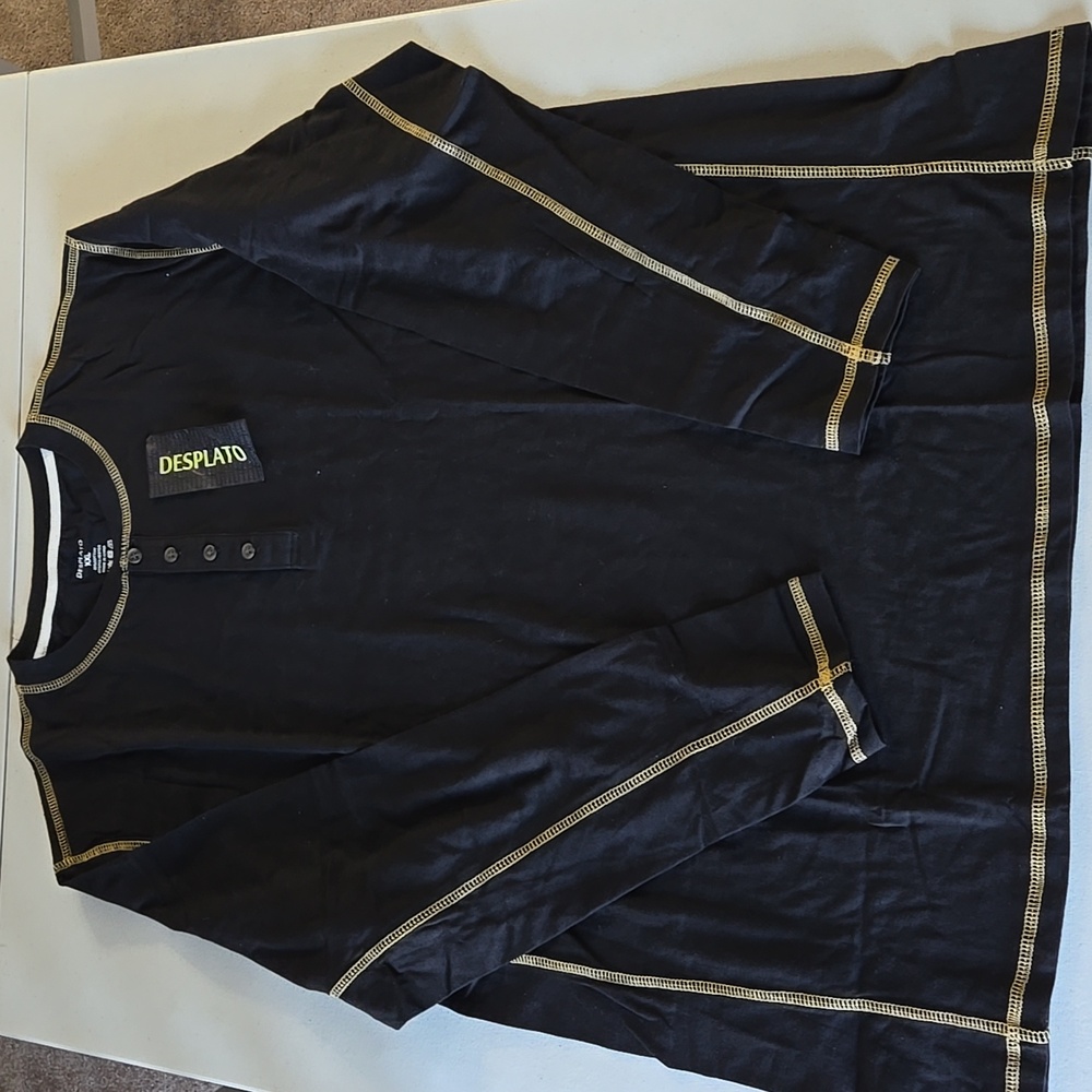 Desplato mens long sleeve t shirt. Size XXL. NWT